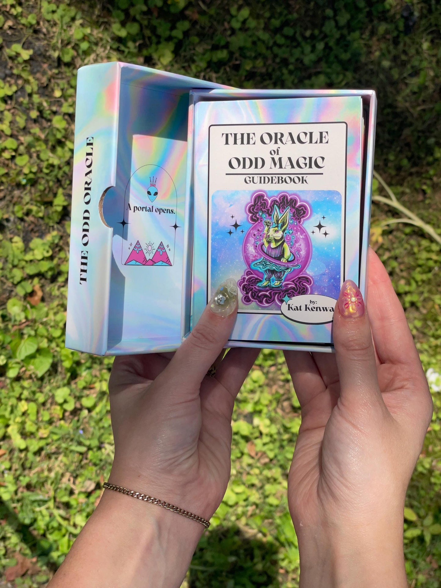 Rainbow Oracle Card Deck: Odd Magic, Spiritual Guidance